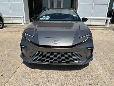 Used 2025 Toyota Camry XSE w/ Premium Plus Package FWD image 2
