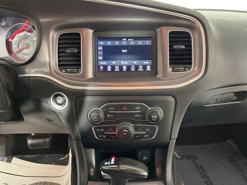 Used 2022 Dodge Charger SXT image 20