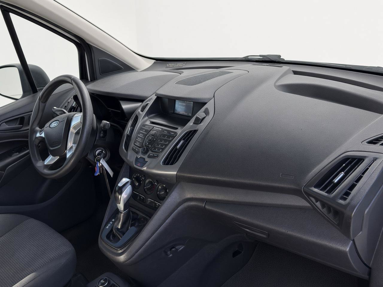 Used 2015 Ford Transit Connect XL FWD image 15