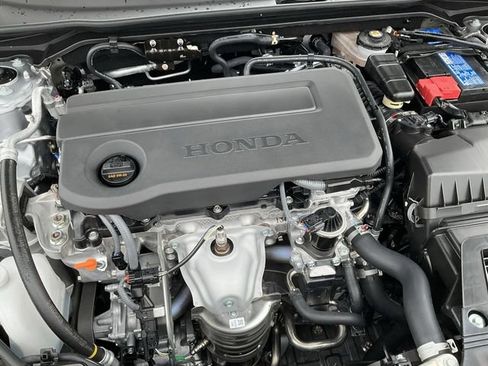 Used 2025 Honda Civic Sport image 33