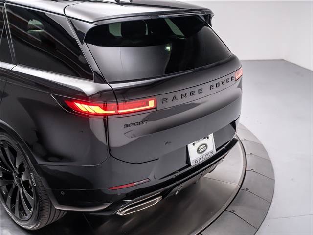 New 2027 Land Rover Range Rover Sport Dynamic SE AWD/4WD image 32
