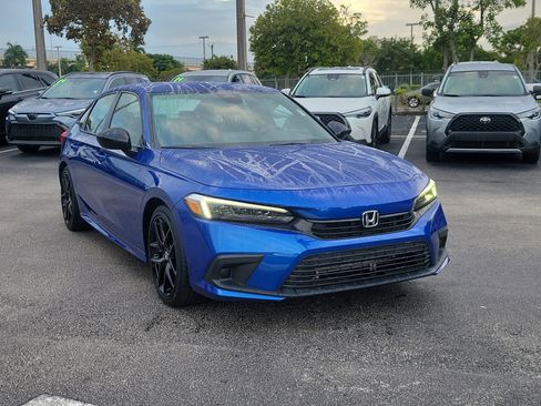 Used 2022 Honda Civic Sport image 4