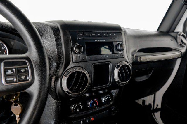 Used 2017 Jeep Wrangler Unlimited Sport AWD/4WD image 22