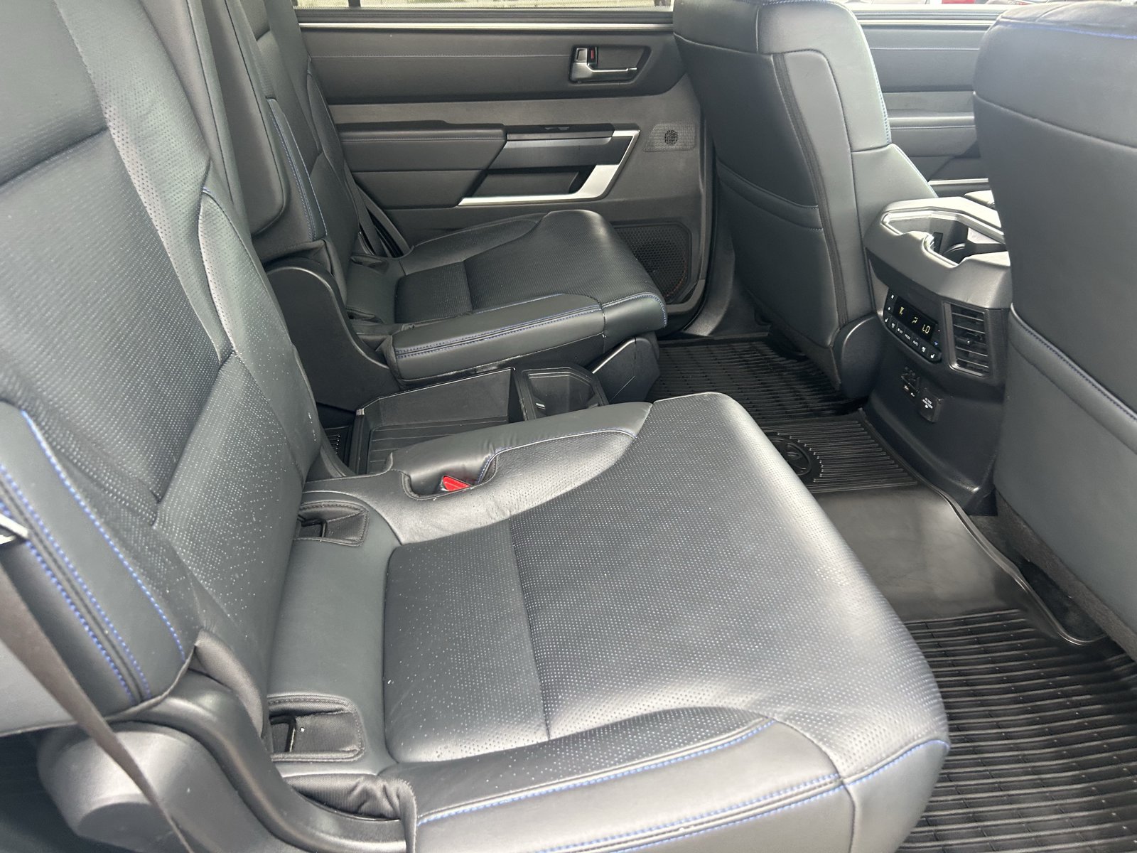 Used 2025 Toyota Sequoia Platinum AWD/4WD image 13