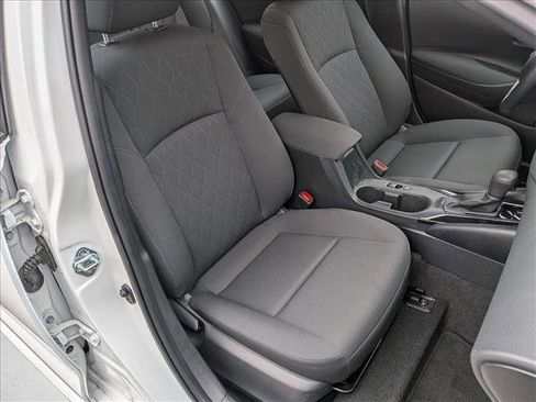 Used 2023 Toyota Corolla LE image 20