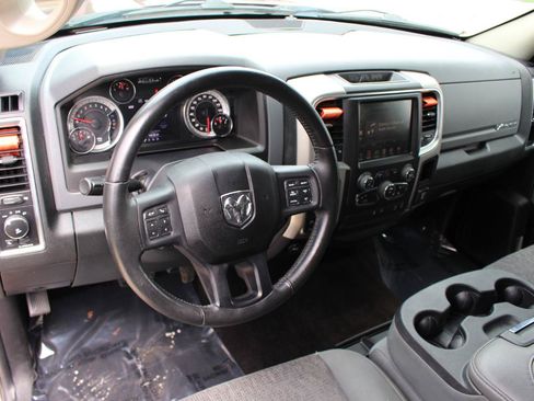 Used 2016 RAM 1500 Big Horn AWD/4WD image 17
