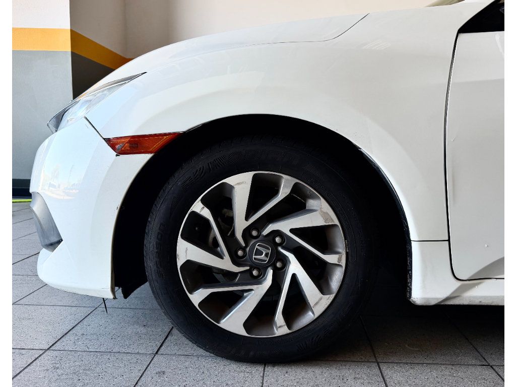 Used 2017 Honda Civic EX image 12