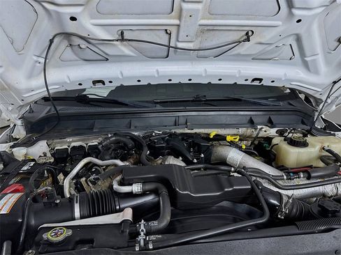 Used 2016 Ford F350 King Ranch w/ King Ranch w/Chrome Package image 30