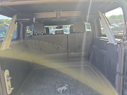 Used 2023 Ford Bronco Badlands w/ Sasquatch Package AWD/4WD image 5