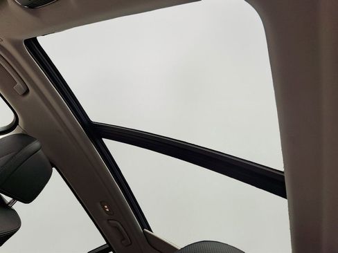 Certified 2025 BMW X7 xDrive40i AWD/4WD image 16