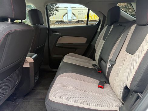 Used 2015 Chevrolet Equinox LT w/ Driver Convenience Package image 11