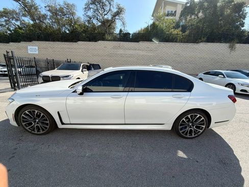 Certified 2022 BMW 740i w/ M Sport Package RWD image 2
