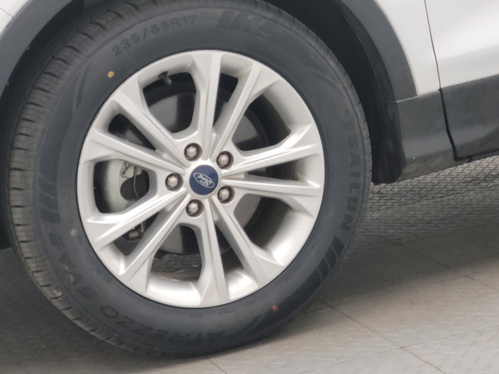 Used 2019 Ford Escape SE FWD image 31