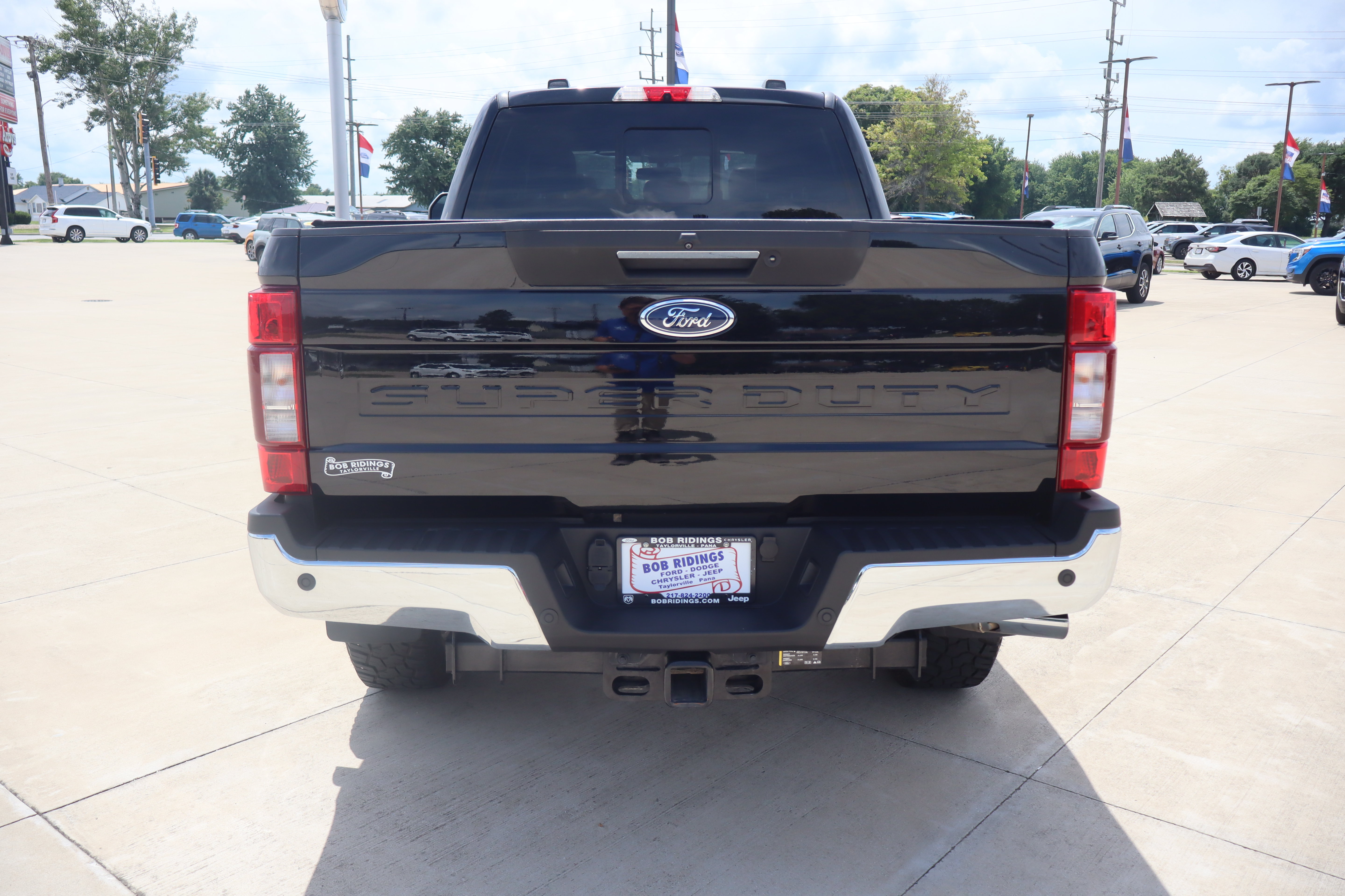 Used 2022 Ford F350 Lariat w/ Lariat Ultimate Package AWD/4WD image 6