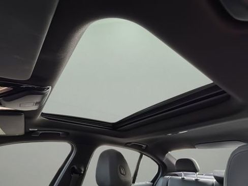 Used 2021 BMW 330i xDrive Sedan w/ Convenience Package image 19