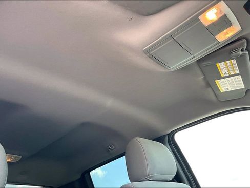 Used 2012 Ford F150 XLT w/ XLT Chrome Pkg image 27