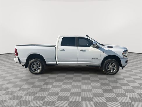 Used 2024 RAM 2500 Laramie AWD/4WD image 6