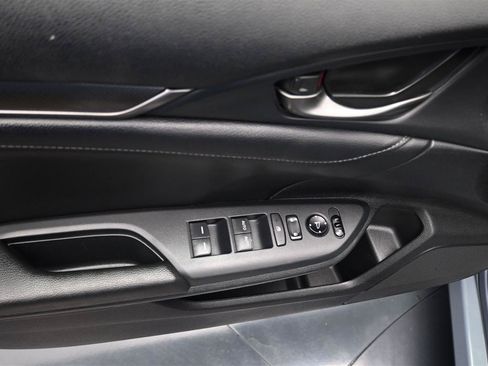 Used 2018 Honda Civic EX-L image 11