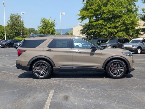 New 2026 Ford Explorer ST w/ Sun And Sound Package AWD/4WD image 3