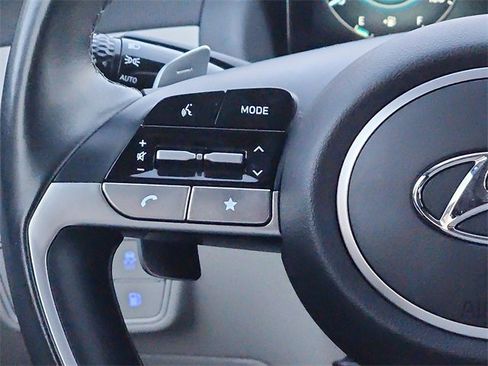 Certified 2022 Hyundai Tucson Limited image 14