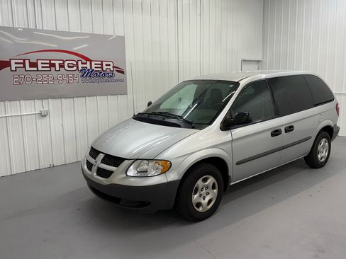 Used 2002 Dodge Caravan SE image 2