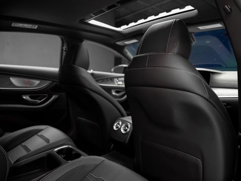 Used 2021 Mercedes-Benz AMG GT 43 image 78