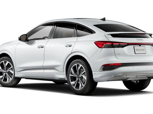 Certified 2023 Audi Q4 e-tron Prestige AWD/4WD image 2