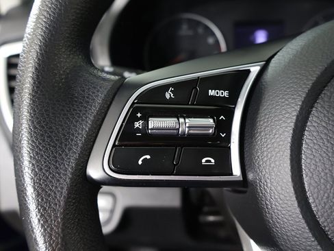 Used 2022 Kia Seltos LX image 36