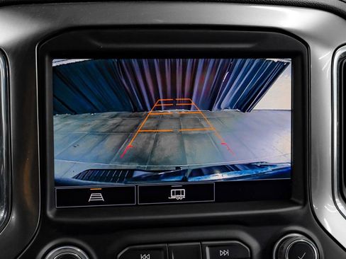 Used 2022 Chevrolet Silverado 1500 LT Trail Boss w/ Convenience Package II AWD/4WD image 28