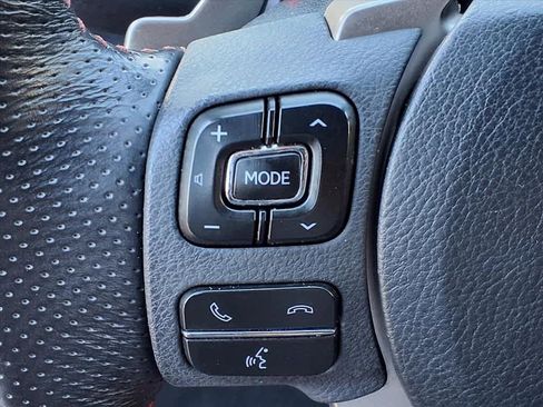 Used 2018 Lexus IS 350 image 18