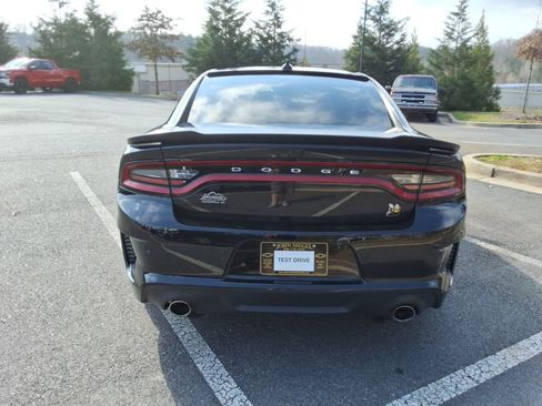 Used 2022 Dodge Charger Scat Pack image 6