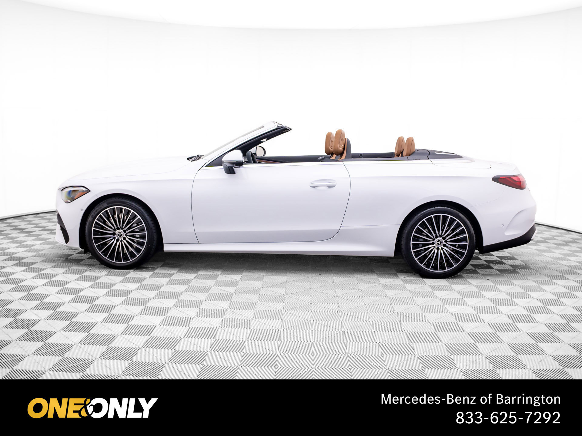 New 2027 Mercedes-Benz CLE 450 4MATIC Cabriolet image 2