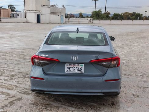 Certified 2024 Honda Civic EX image 5