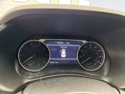 Used 2022 Nissan Sentra SR w/ SR Premium Package image 9