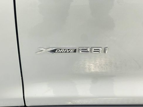 Used 2017 BMW X3 xDrive28i AWD/4WD image 40