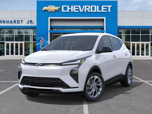 Used 2027 Chevrolet Bolt LT w/ Comfort Package FWD image 8