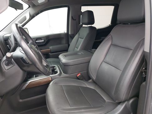 Used 2021 Chevrolet Silverado 1500 LT Trail Boss w/ Convenience Package II AWD/4WD image 16