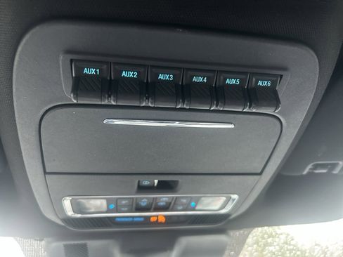 Used 2023 Ford F150 Raptor w/ Raptor Carbon Fiber Package image 32