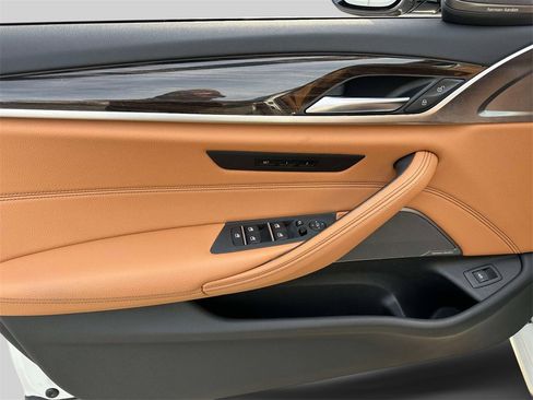 Certified 2023 BMW 540i xDrive 540i xDrive w/ Premium Package image 18