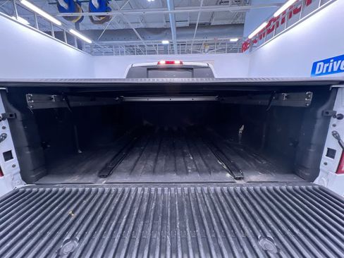 Used 2014 Nissan Titan PRO-4X AWD/4WD image 40