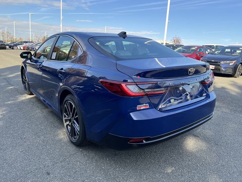 New 2026 Toyota Camry XLE image 6