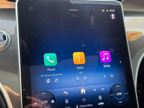 Certified 2025 Mercedes-Benz C 43 AMG 4MATIC Sedan w/ AMG Night Package Plus image 30