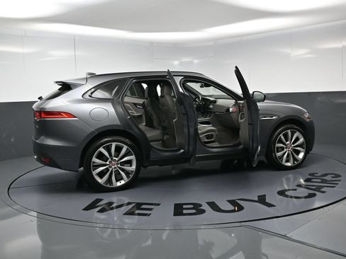 Used 2017 Jaguar F-PACE R-Sport AWD/4WD image 26