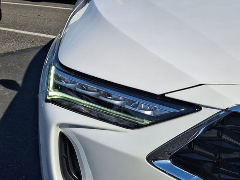 Certified 2024 Acura MDX SH-AWD w/ Technology Package image 9