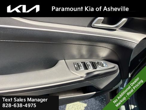 New 2026 Kia K5 LXS FWD image 23