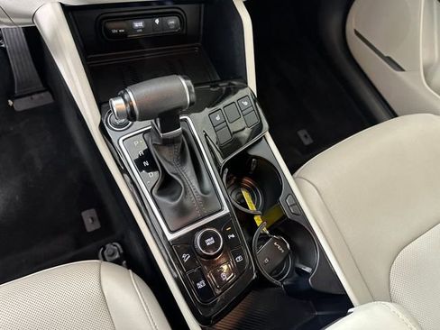 Used 2023 Kia Sportage EX image 20