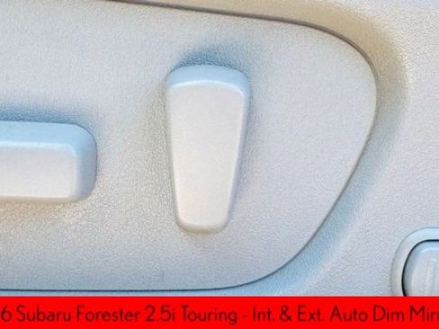 Used 2016 Subaru Forester 2.5i Touring w/ Eyesight & Navigation System image 10