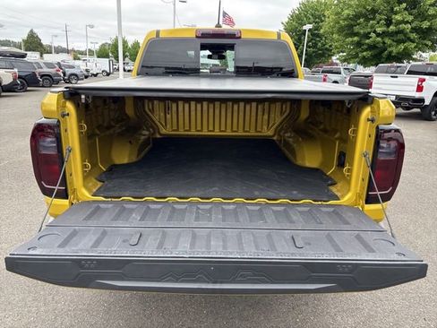 Used 2024 GMC Canyon AT4 w/ Canyon Safety Plus Package AWD/4WD image 36