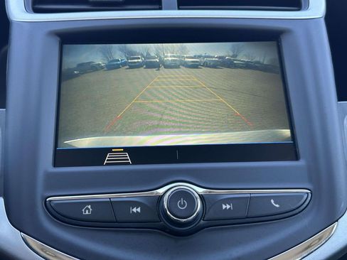 Used 2018 Chevrolet Sonic LS image 21