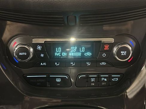 Used 2014 Ford Escape Titanium w/ Equipment Group 401A AWD/4WD image 21